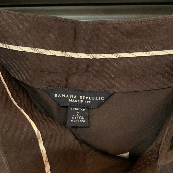 Banana Republic, Martin fit, size 2, stretch. Brown - Picture 4 of 4